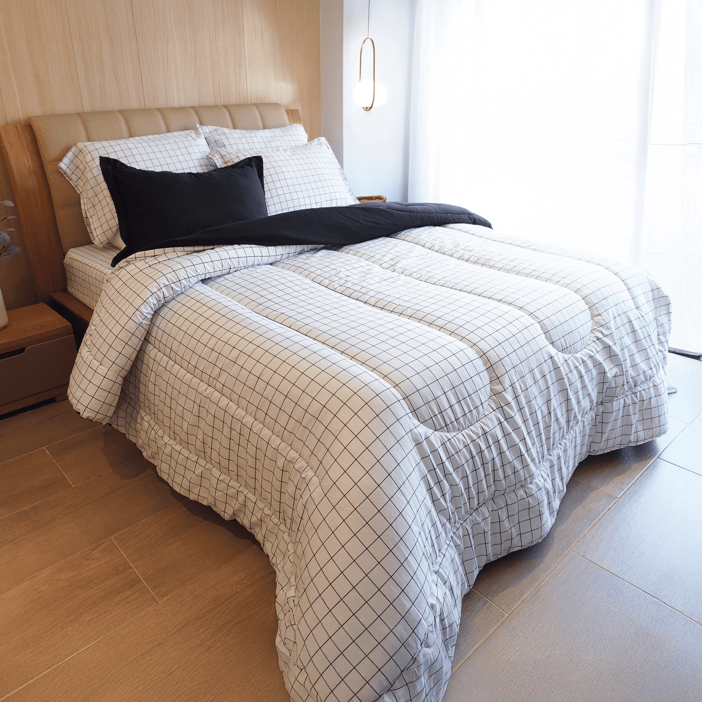 Gray helmet for bikers