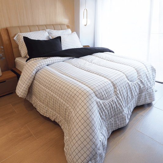 Gray helmet for bikers