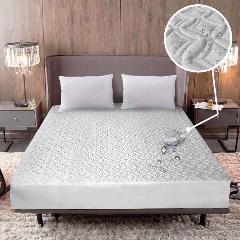 Combo Protector de colchón IMPERMEABLE + Fundas