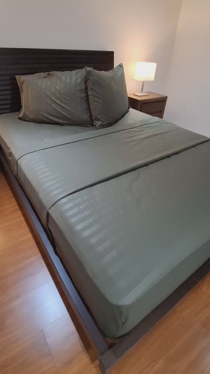 Premium Unicolor Verde Militar