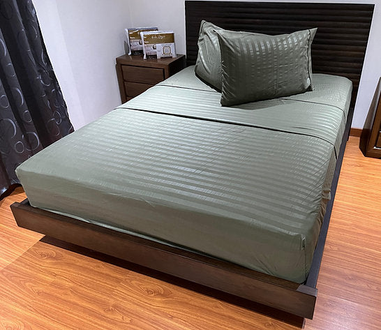 Premium Unicolor Verde Militar